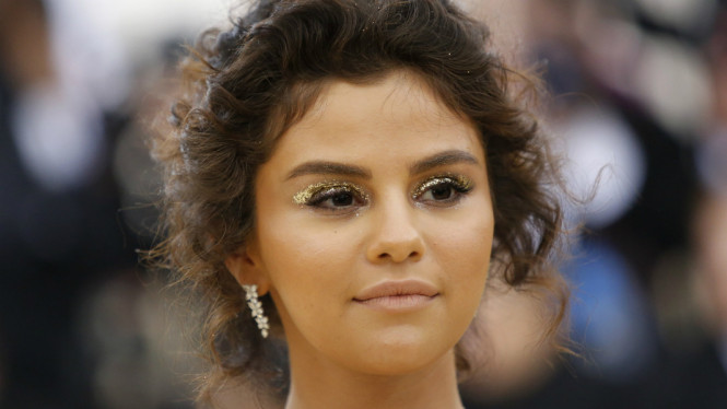 Kisah Cinta Justin Bieber Dan Selena Gomez Dalchaebi